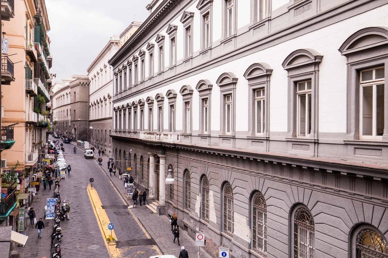 B&B Dolcevita Napoli Exterior photo