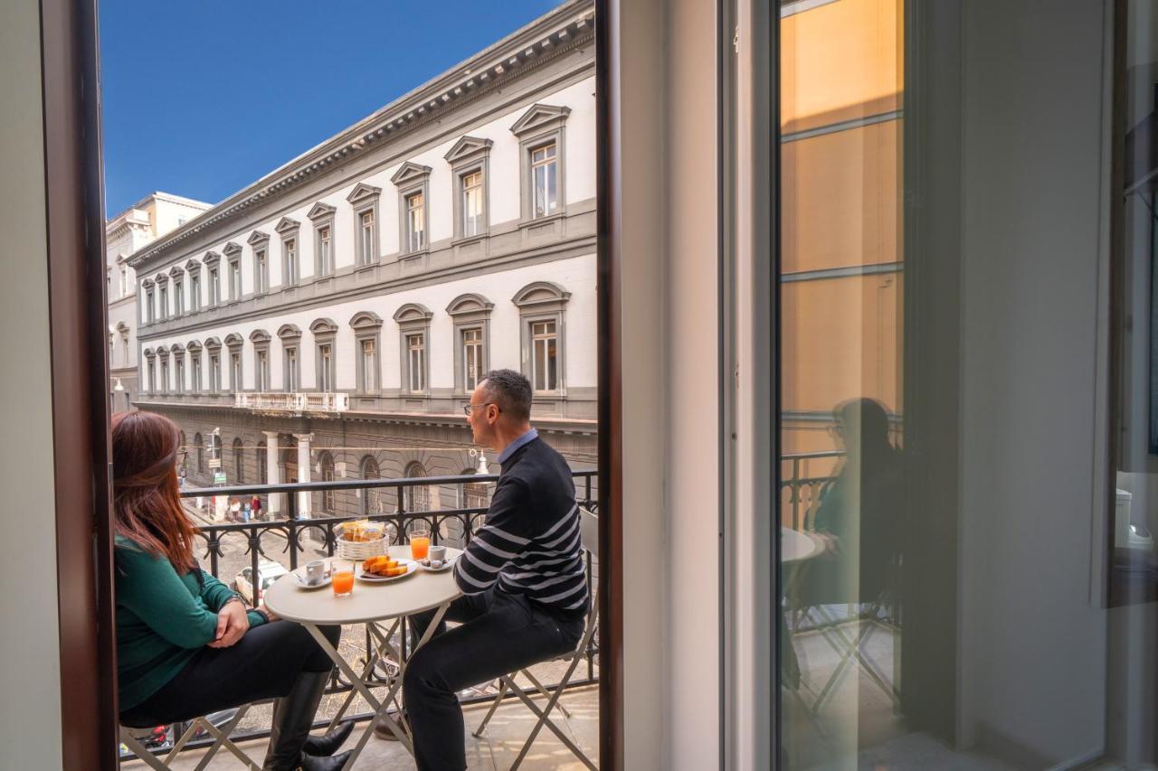 B&B Dolcevita Napoli Exterior photo